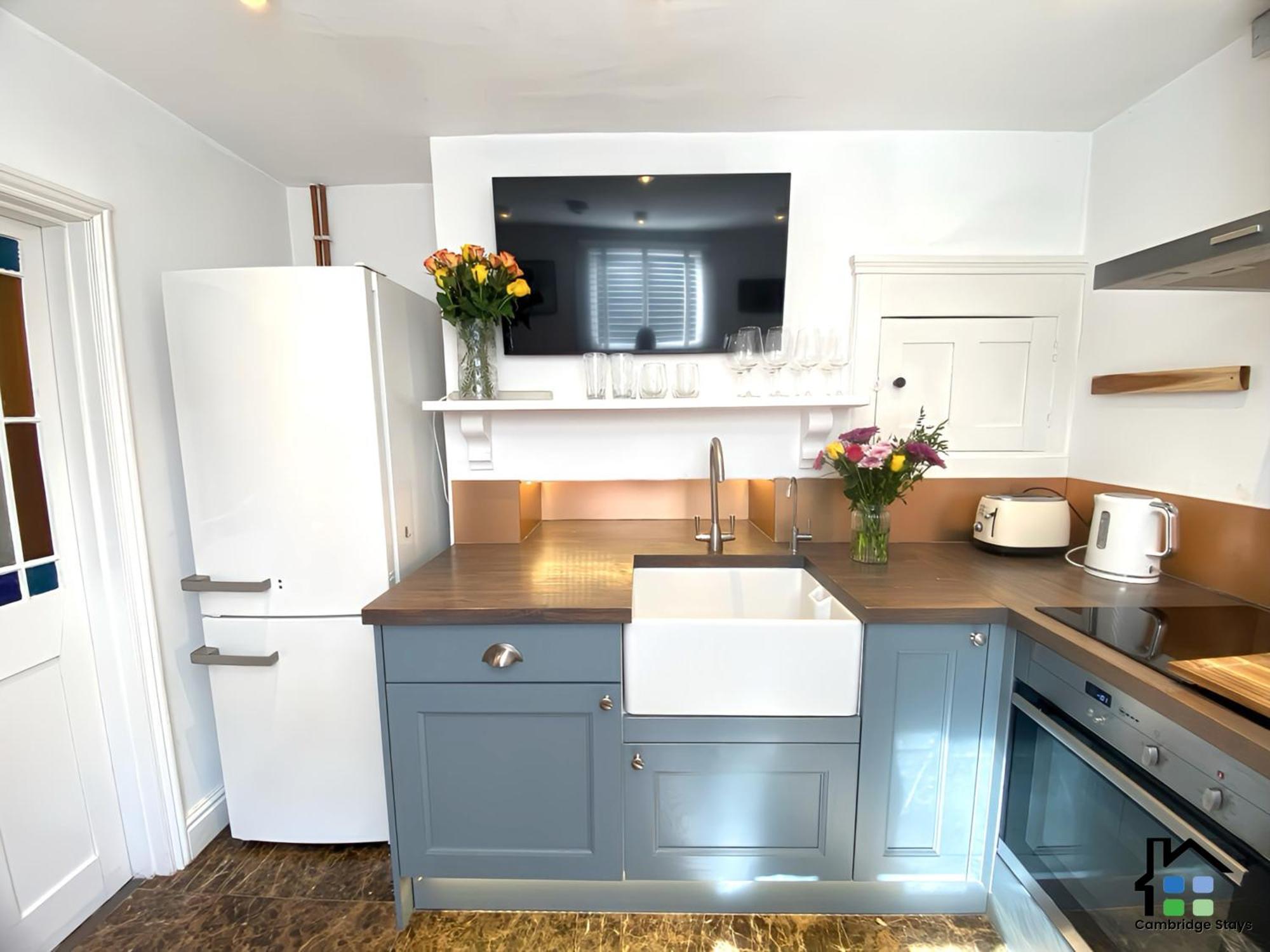 Cambridge Stays 3Br House, Easy Walk To City Center, 2 Showers, Garden, 2 Free Parking Spaces Экстерьер фото